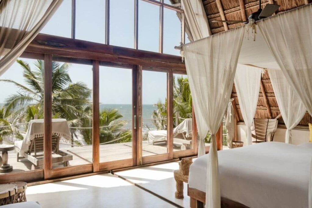 treehouse-with-ocean-view-in-tulum